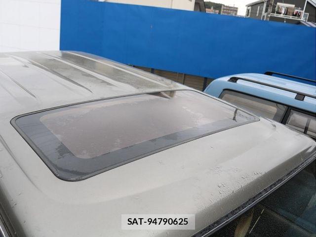 Toyota LAND CRUISER 1998-01 6815625-12