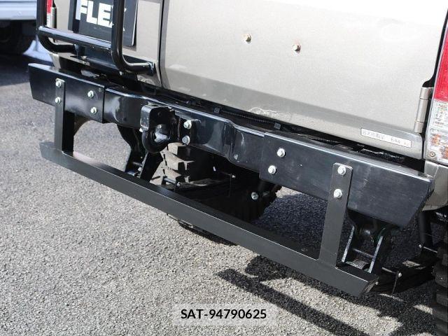 Toyota LAND CRUISER 1998-01 6815625-14