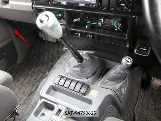 Toyota LAND CRUISER 1998-01 6815625-2
