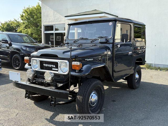Toyota LAND CRUISER 1979-12 6994750-0