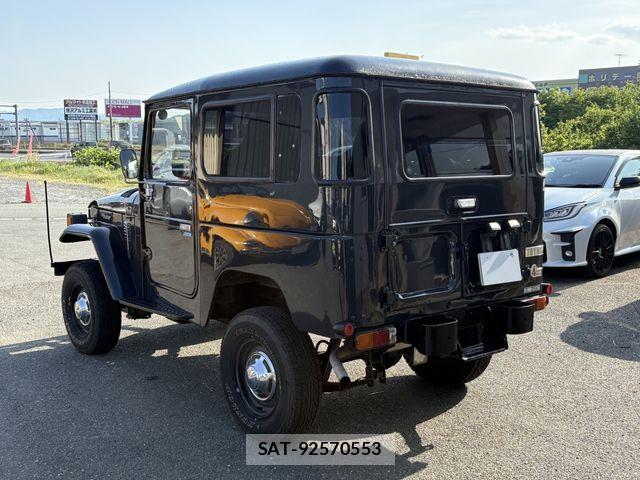 Toyota LAND CRUISER 1979-12 6994750-2