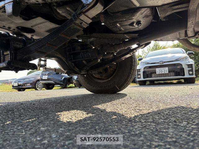 Toyota LAND CRUISER 1979-12 6994750-29