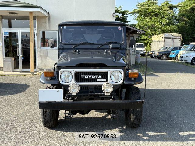 Toyota LAND CRUISER 1979-12 6994750-3