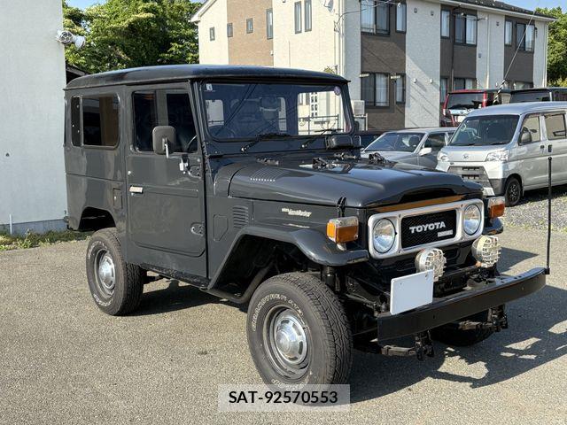 Toyota LAND CRUISER 1979-12 6994750-4