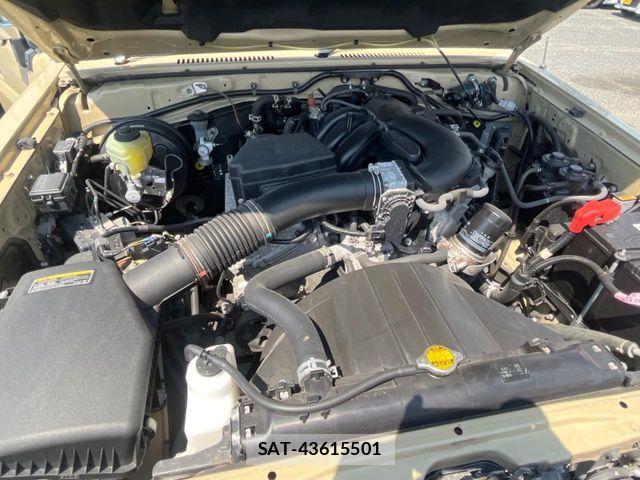 Toyota LAND CRUISER 2015-04 7020726-15