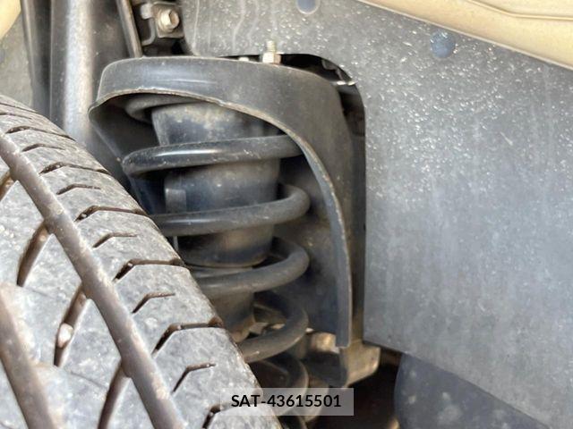 Toyota LAND CRUISER 2015-04 7020726-17