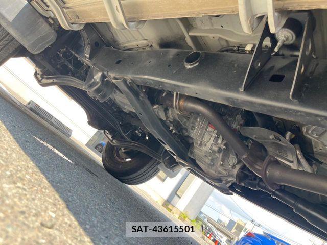 Toyota LAND CRUISER 2015-04 7020726-19