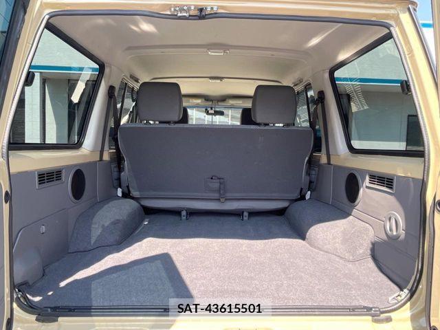Toyota LAND CRUISER 2015-04 7020726-7