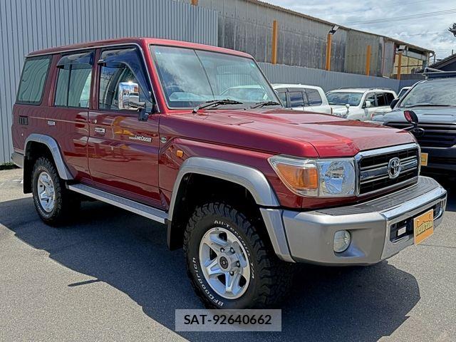 Toyota LAND CRUISER 2015-05 7059146-9