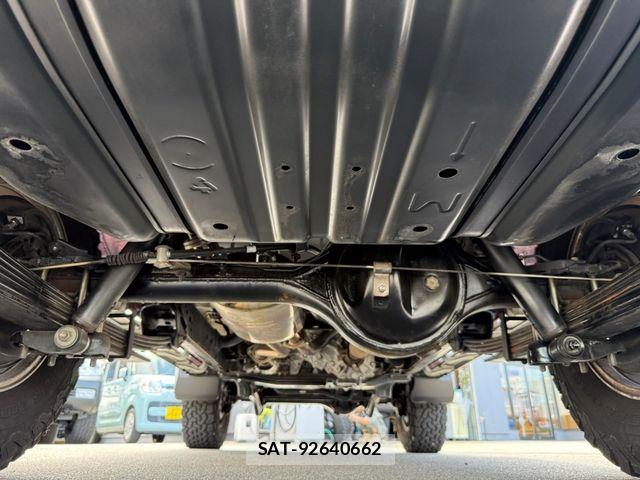 Toyota LAND CRUISER 2015-05 7059146-19