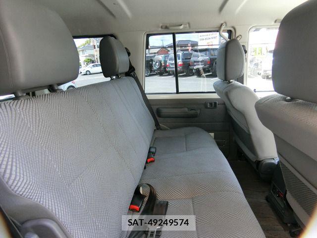 Toyota LAND CRUISER 2015-01 7059149-11