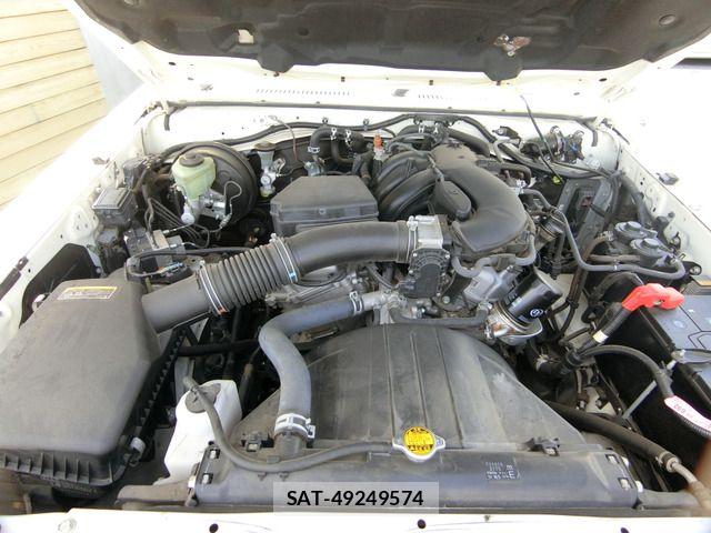 Toyota LAND CRUISER 2015-01 7059149-3