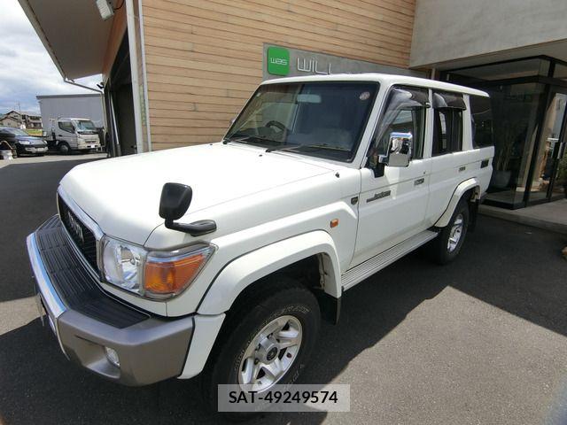 Toyota LAND CRUISER 2015-01 7059149-4