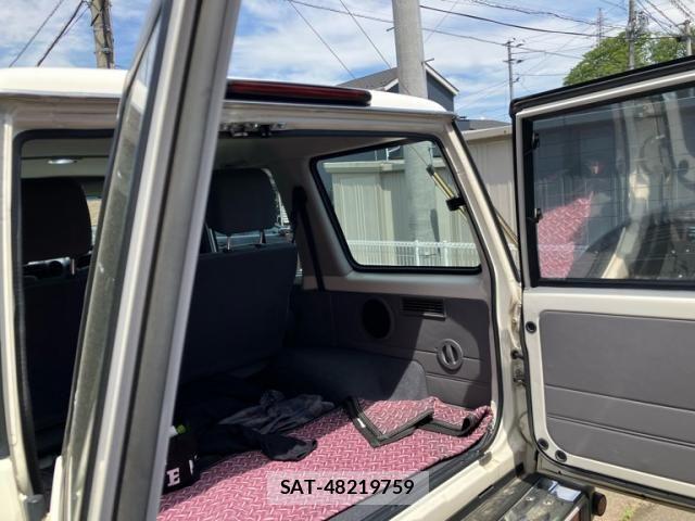 Toyota LAND CRUISER 2015-01 7220639-9