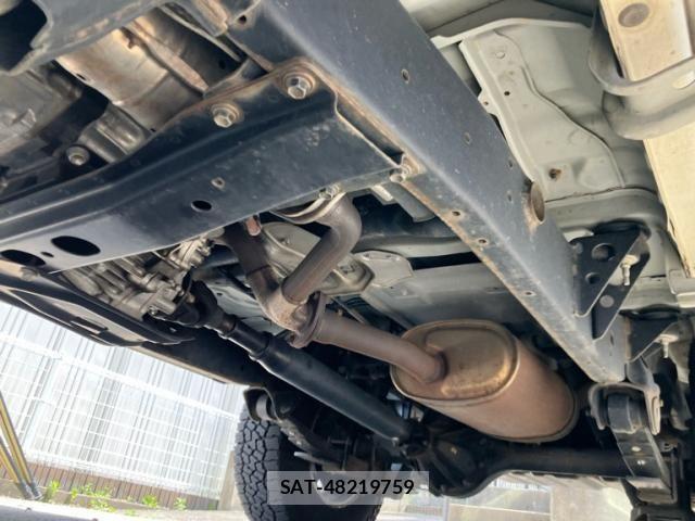 Toyota LAND CRUISER 2015-01 7220639-13
