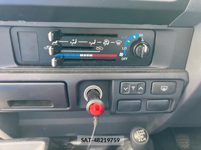 Toyota LAND CRUISER 2015-01 7220639-21