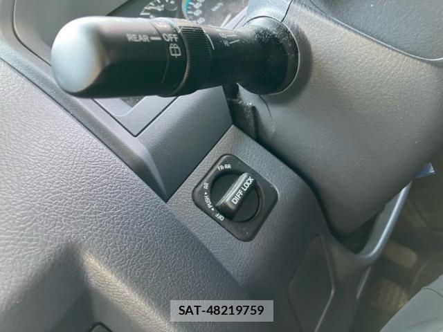 Toyota LAND CRUISER 2015-01 7220639-22