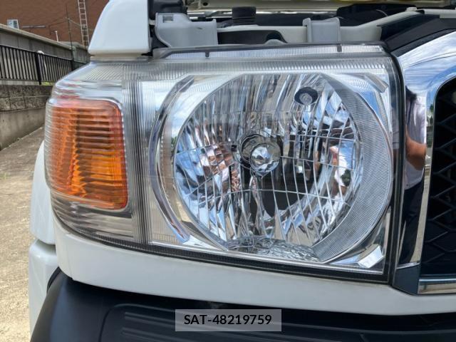 Toyota LAND CRUISER 2015-01 7220639-3
