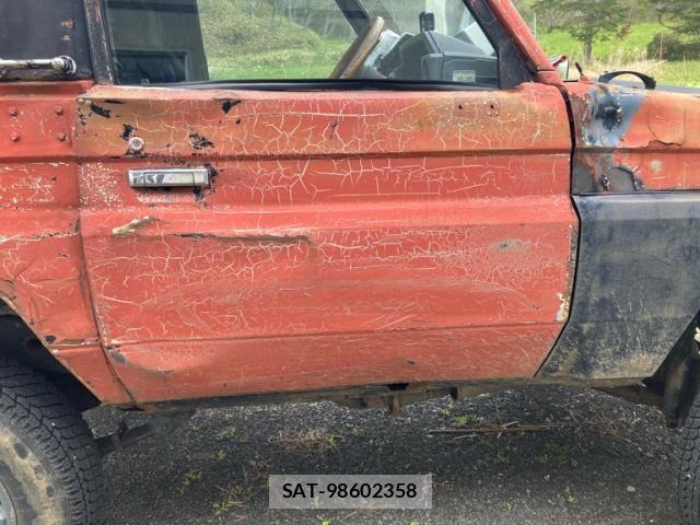 Toyota LAND CRUISER 1992-10 7220637-9