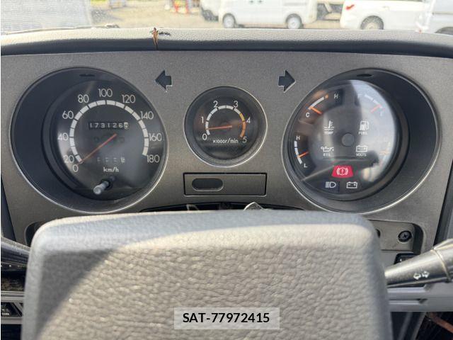 Toyota LAND CRUISER 1986-04 7220632-15