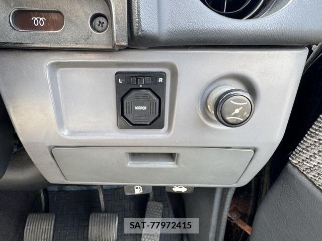 Toyota LAND CRUISER 1986-04 7220632-16