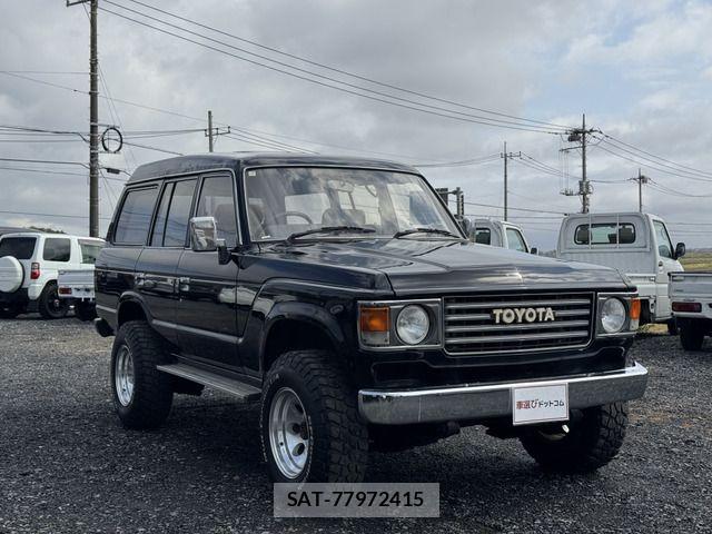 Toyota LAND CRUISER 1986-04 7220632-1