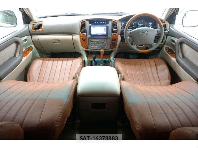 Toyota LAND CRUISER 2004-01 7220635-1