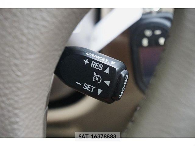 Toyota LAND CRUISER 2004-01 7220635-19