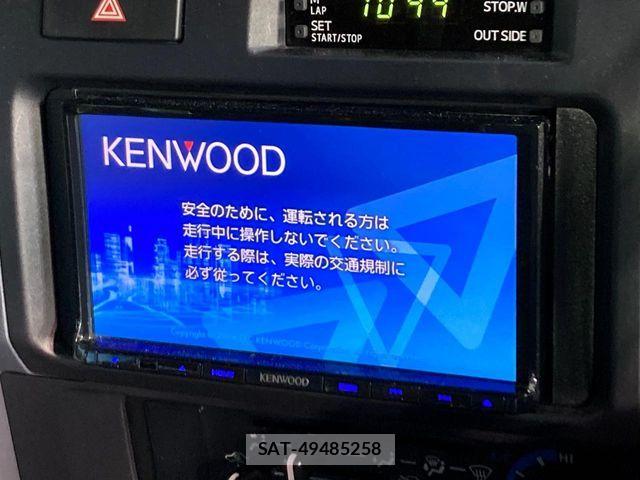 Toyota LAND CRUISER 2015-03 7220643-2
