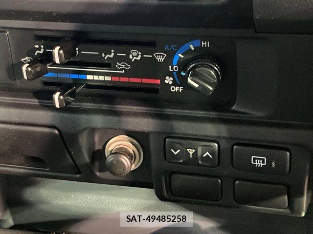Toyota LAND CRUISER 2015-03 7220643-6
