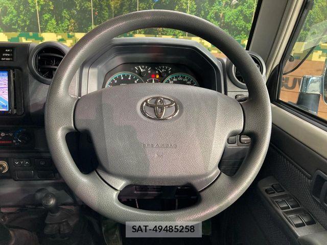 Toyota LAND CRUISER 2015-03 7220643-7