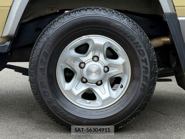 Toyota LAND CRUISER 2015-03 7251254-9