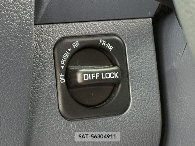 Toyota LAND CRUISER 2015-03 7251254-18