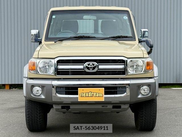 Toyota LAND CRUISER 2015-03 7251254-4