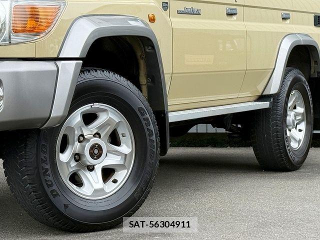 Toyota LAND CRUISER 2015-03 7251254-8