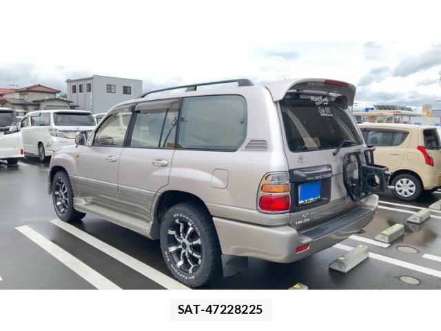 Toyota LAND CRUISER 1998-05 7251256-1