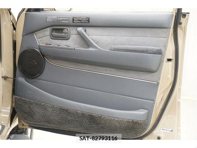 Toyota LAND CRUISER 1990-01 7272175-11