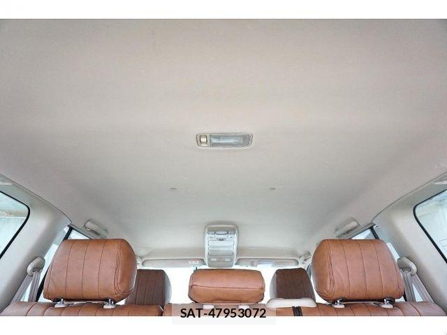 Toyota LAND CRUISER 2005-01 7327864-9