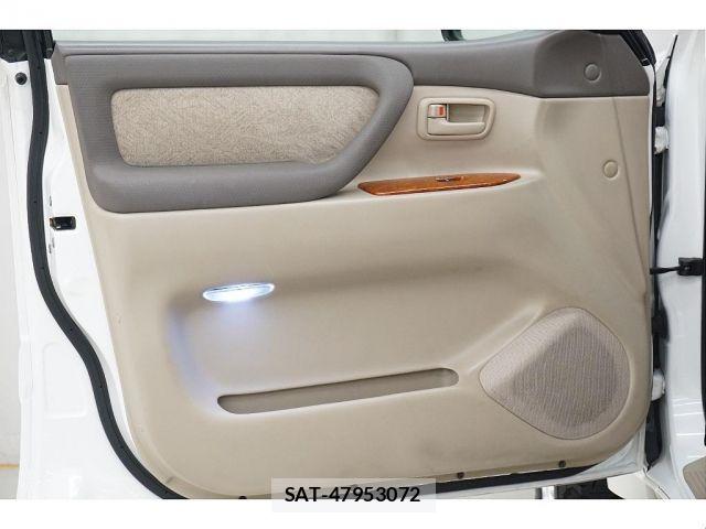 Toyota LAND CRUISER 2005-01 7327864-13