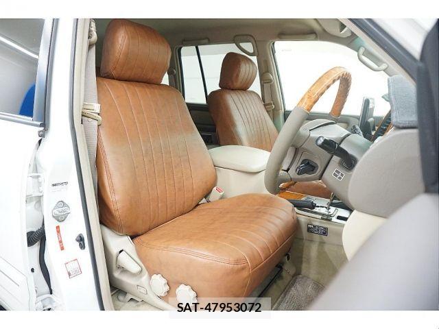 Toyota LAND CRUISER 2005-01 7327864-6