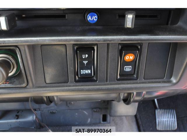 Toyota LAND CRUISER 1989-10 7327868-12