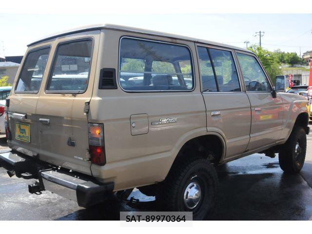 Toyota LAND CRUISER 1989-10 7327868-3