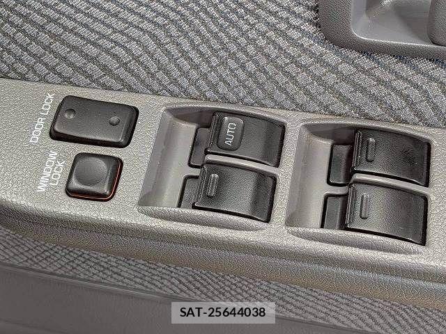 Toyota LAND CRUISER 2014-11 7358383-10