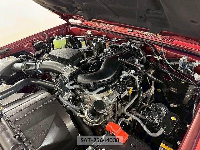 Toyota LAND CRUISER 2014-11 7358383-17