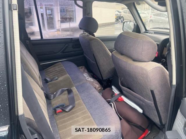 Toyota LAND CRUISER 1993-07 7358390-13