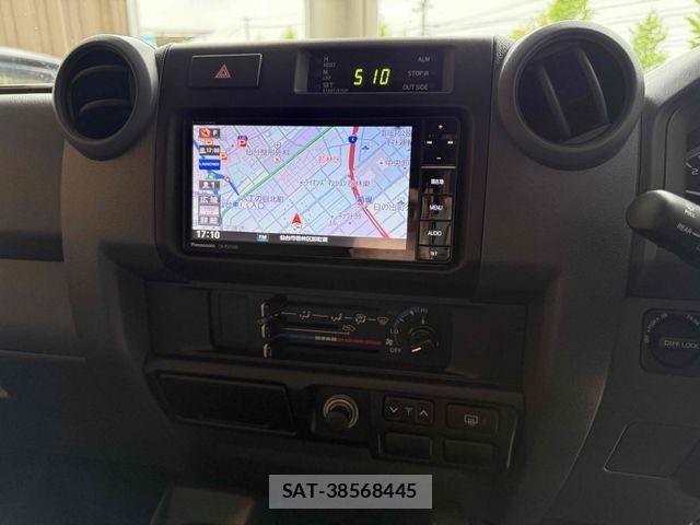 Toyota LAND CRUISER 2015-03 7358384-5