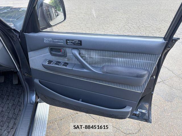 Toyota LAND CRUISER 1991-07 7617491-12