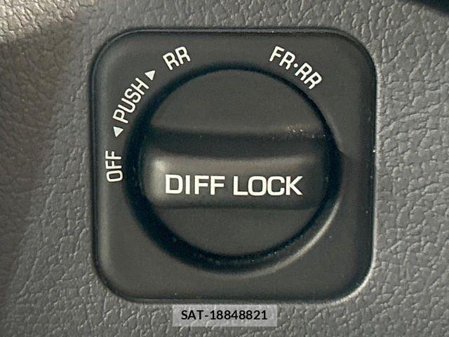 Toyota LAND CRUISER 2014-11 7617490-6