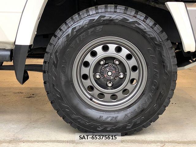 Toyota LAND CRUISER 2015-03 7617492-13