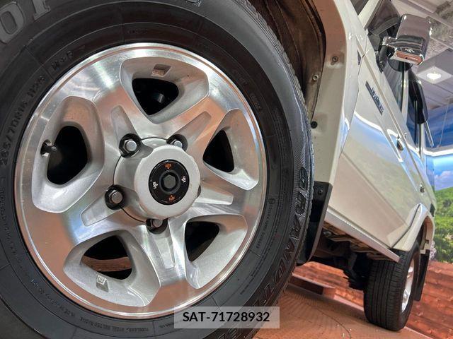 Toyota LAND CRUISER 2014-09 7724882-12